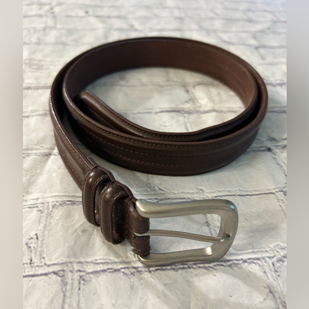 VINTAGE GENUINE LEATHER BROWN CHUNKY MENS BELT SIZE 42